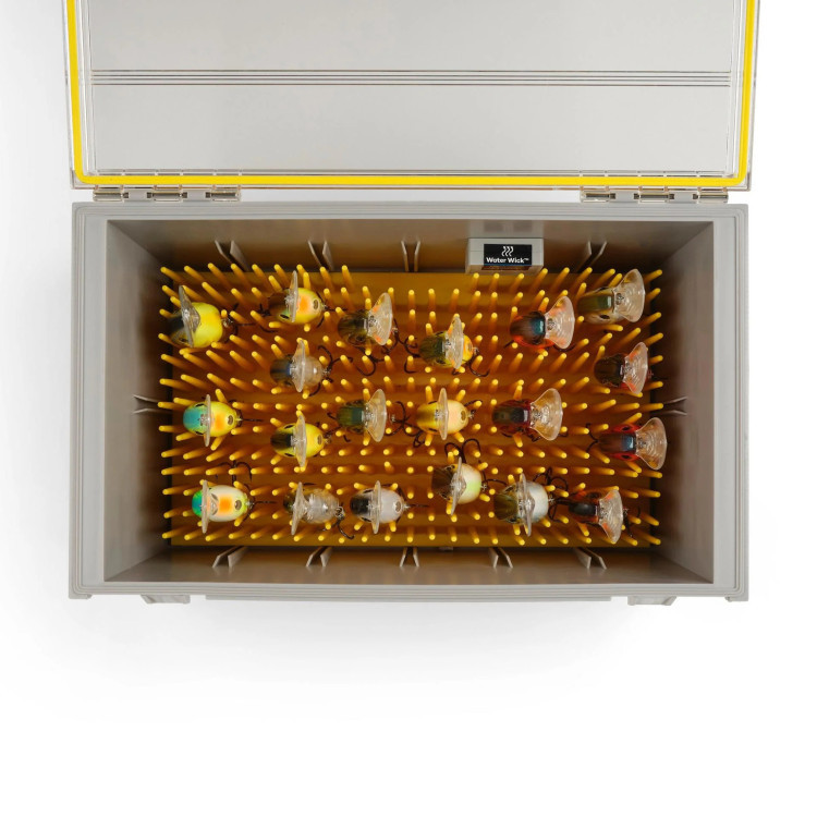 Кутия  за воблери PLANO EDGE MASTER CRANK XL